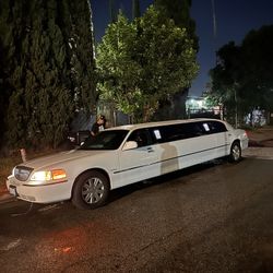 Lincoln Limo