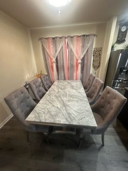 Dining Table Set for Sale