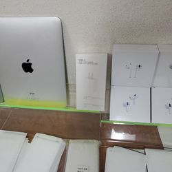 Apple iPad Unlocked / Desbloqueado 😀 - Different Colors Available