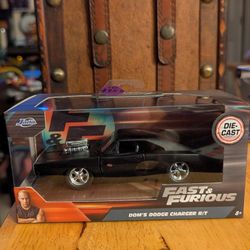 Jada Fast & Furious Dom's Dodge Charger R/T.