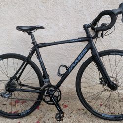 2016 Jamis Nova gravel bike 54cm