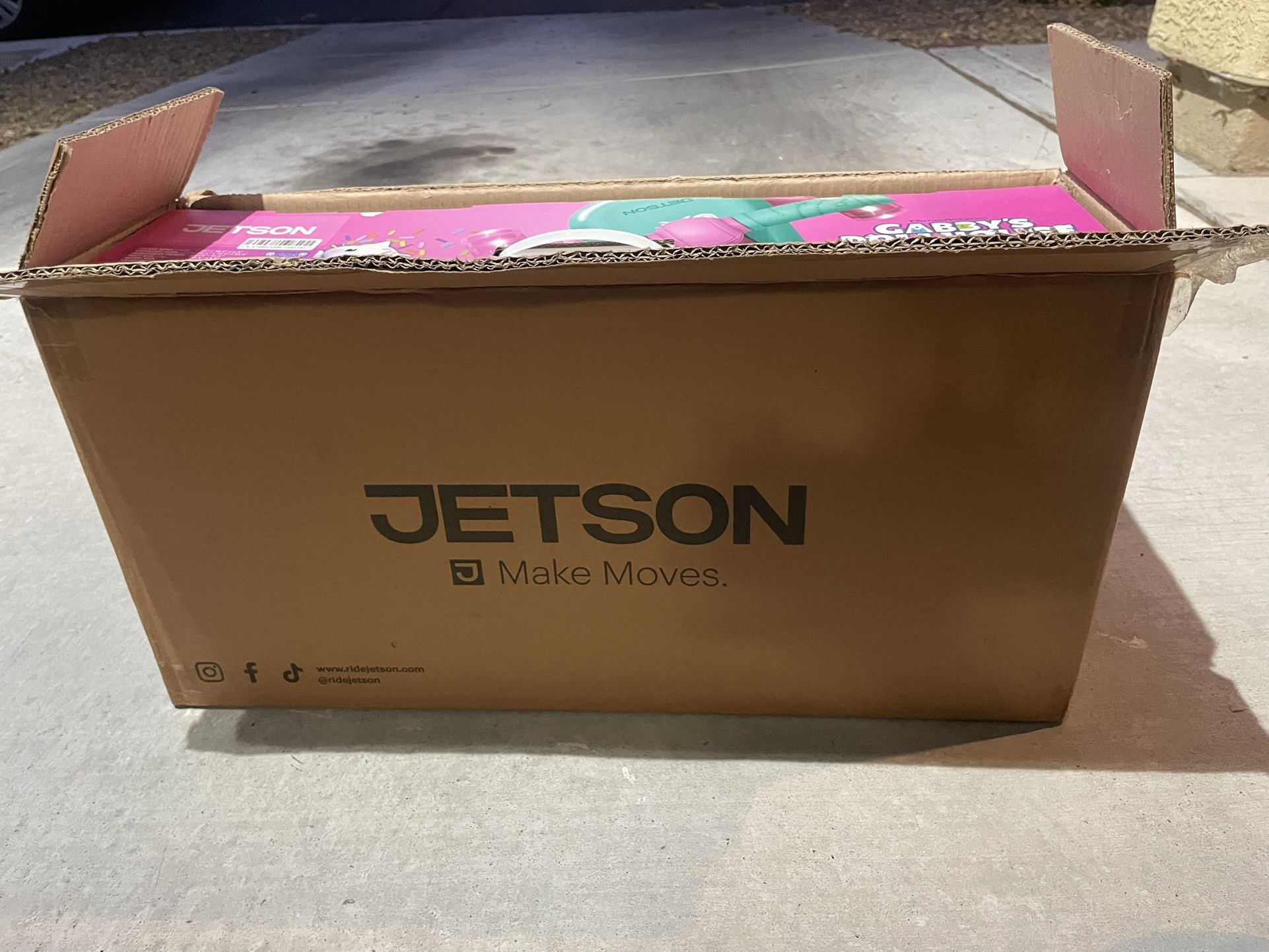 Jetson Gabby Dollhouse Scooter