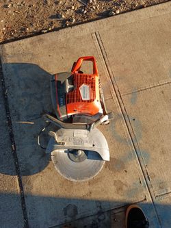 Husqvarna K770 X-TORQ SAW