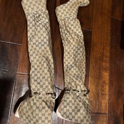 Gucci High Boots Size 7.5 Woman's Brand New ! 
