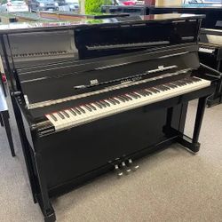 MUST SELL TODAY! HIGH GLOSS BLACK 2017 PEARL RIVER UPRIGHT PIANO FOR SALE WITH MATCHING BENCH! FREE DELIVERY!