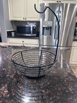 Black Metal Fruit Basket with Banana Hook – Kitchen Organizer