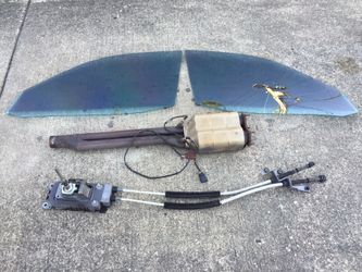 Mk4 R32 Volkswagen parts message me interested anything you see make me offer on what you’re interested no low ballers