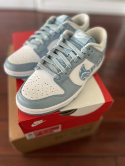PRICE FIRM - Dunk UNC Paisley 7.5 Women NEW - Authentic