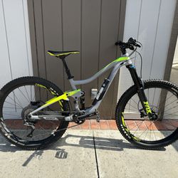 Giant Trance Small 27.5