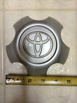 Toyota hub cap