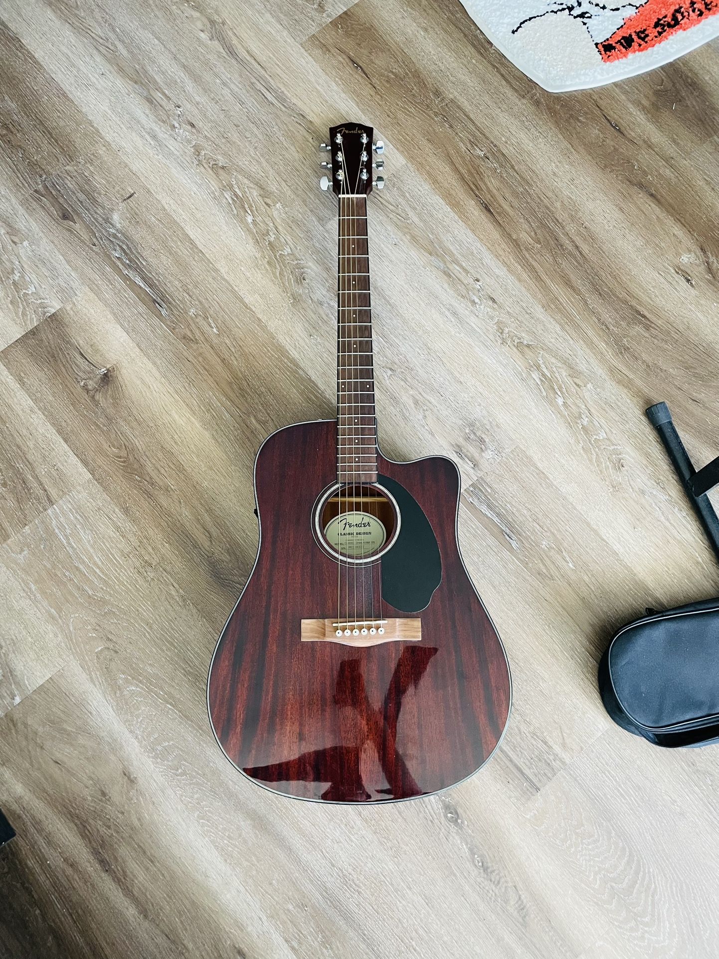 Fender Guitar With Fishman pickup/preamp & Accessories