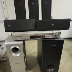 5 Disc  Player,  Speakers