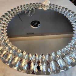 Crystal Cake Display Stand – Rotating Mirror Tray (23”) – Wedding / Quinceañera