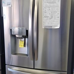 24 Cu Ft Smart Counter Depth Refrigerator W-Craft Ice 