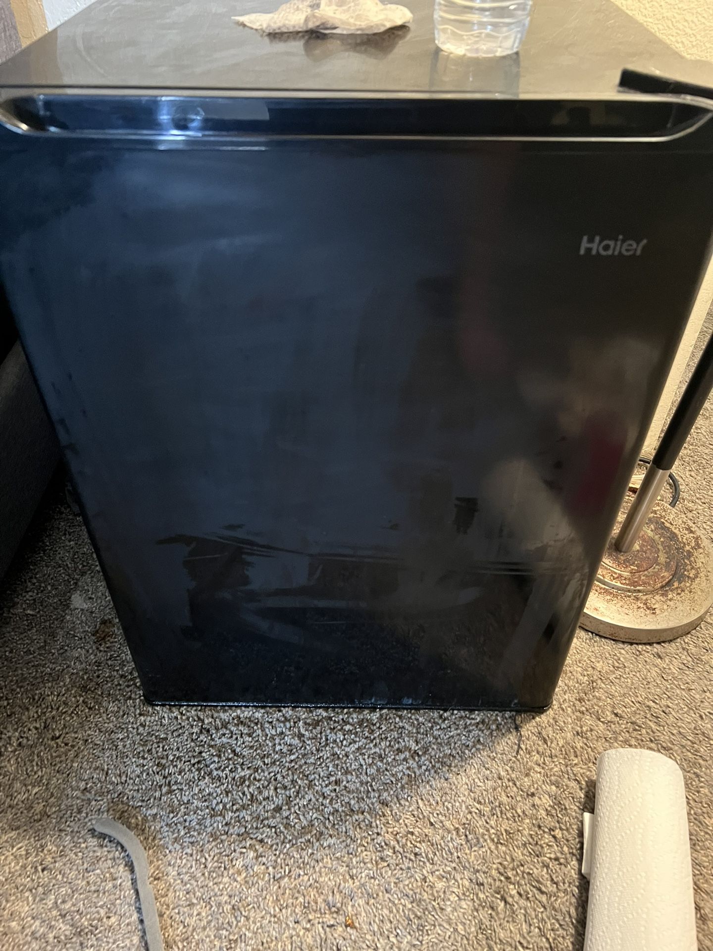 HAIER MINI FRIDGE