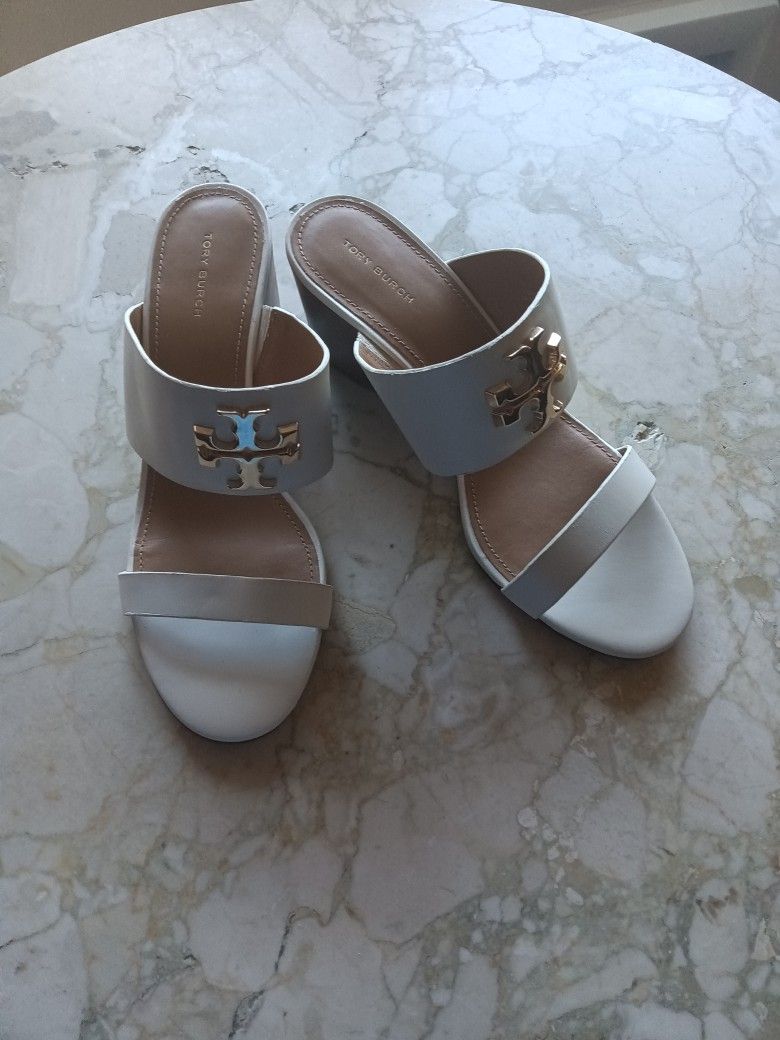 Tori Burch New Sandals White W/Gold