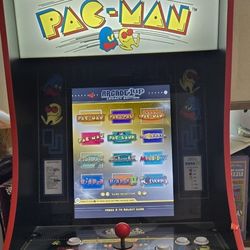 1up Pacman Arcade Game