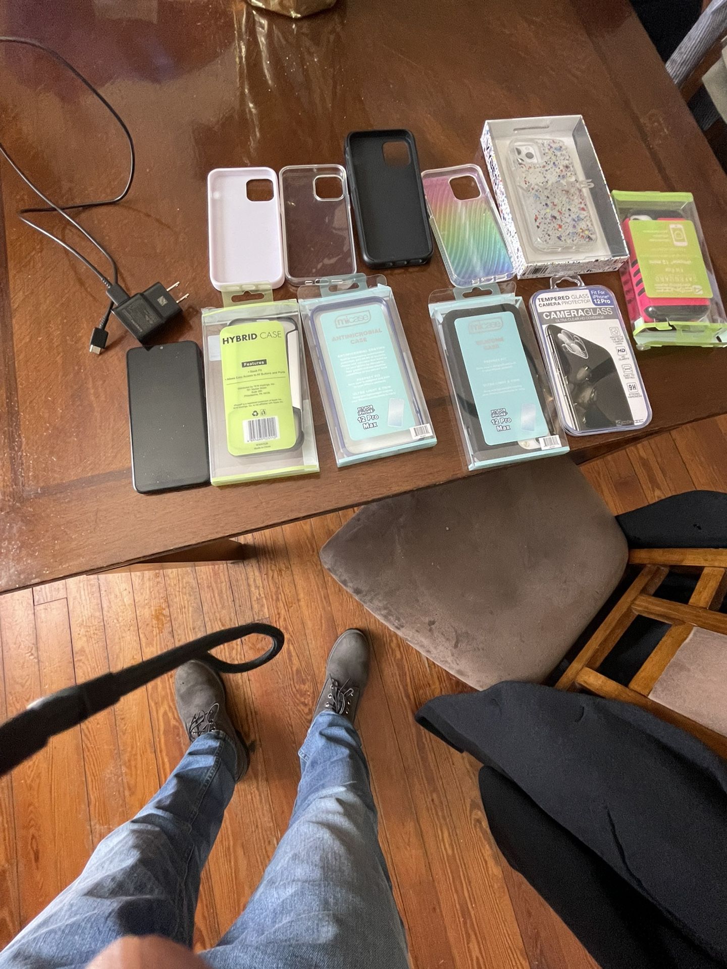 iPhone 12 Accessories  And A Galaxy 10 Cell Phone W/Charger