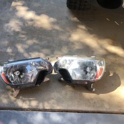 2013 Toyota Tacoma OEM Front Headlights 