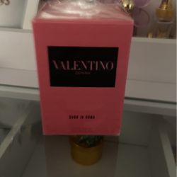 Valentino Perfume 