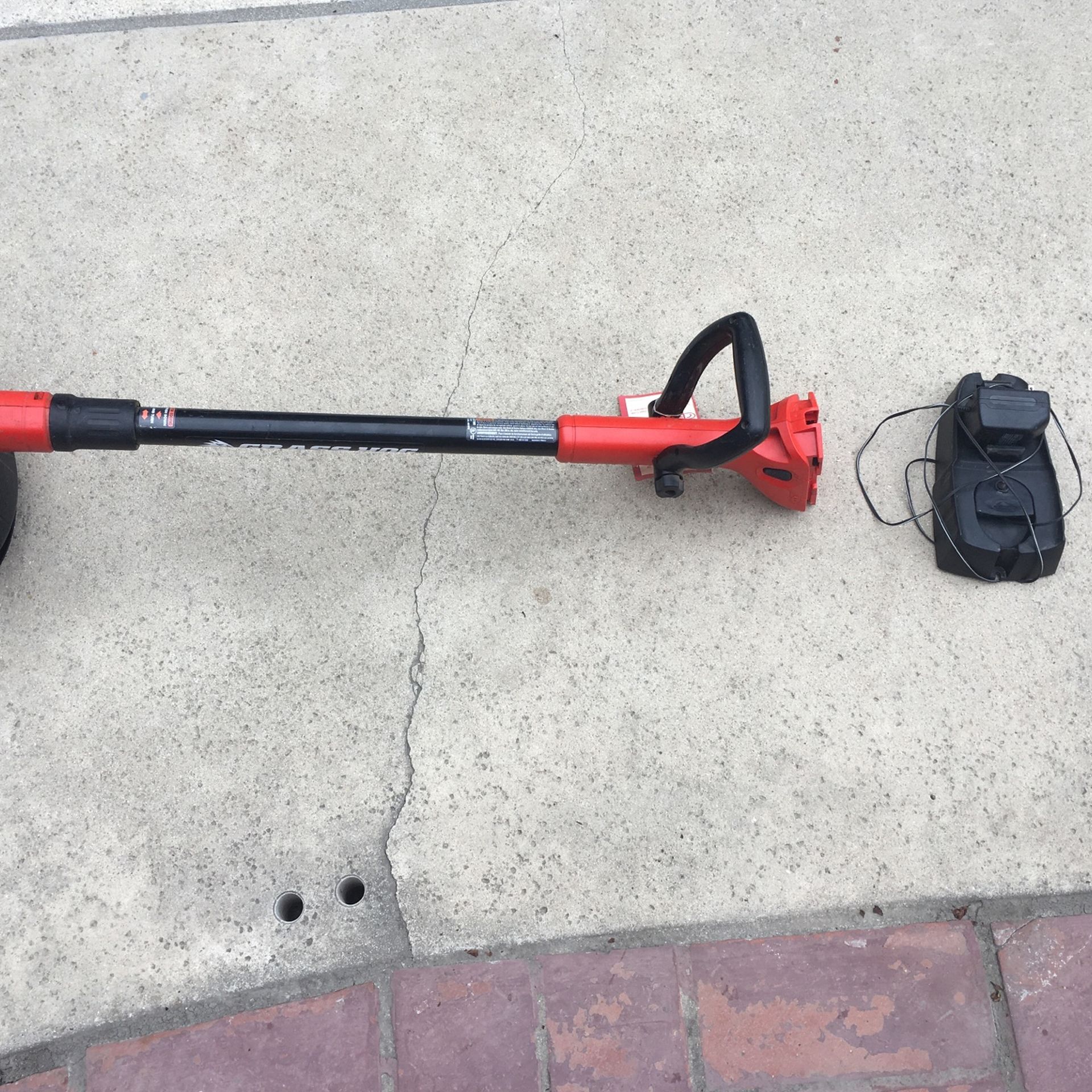 Black & Decker Grass Hog CST 2000