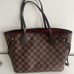 Louis Vuitton Neverfull PM