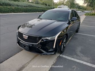 2025 Cadillac CT4