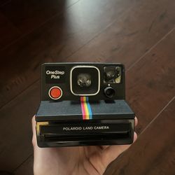 POLAROID SX-70 ONE STEP PLUS INSTANT FILM CAMERA