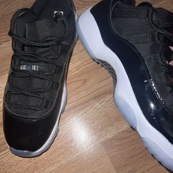 Jordan 11 Space Jam Low’s Size 9.5