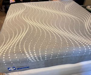 King Size mattress bed