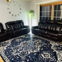Leather Recliner Living Room Set With FREE Rug 