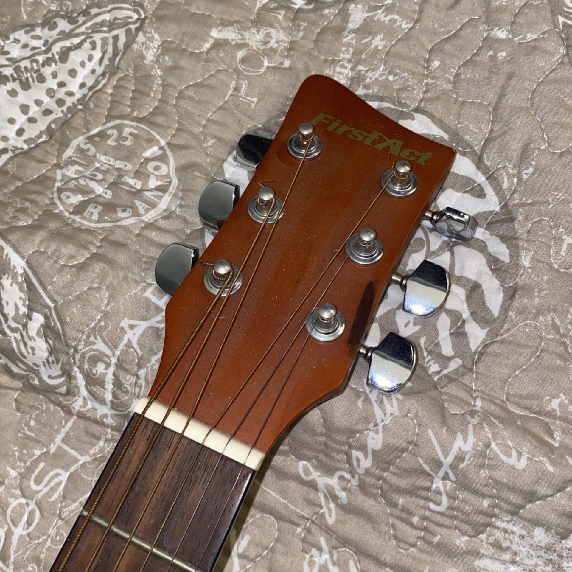 First act shop guitar mg380
