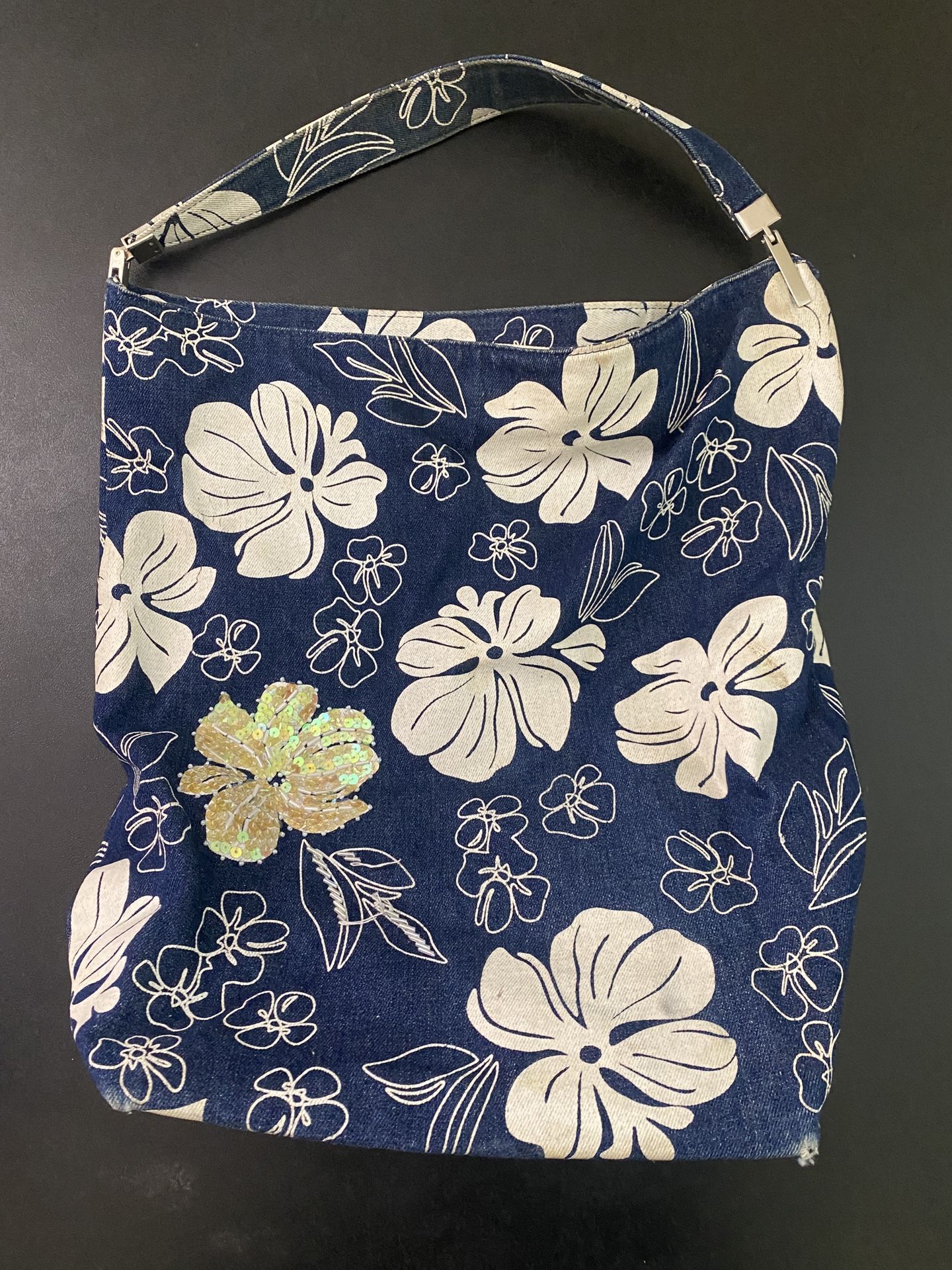 Beautiful Tote Bag - Flowers