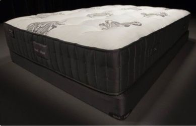 California King Size Bed