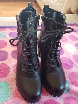Botines Negros Size 8