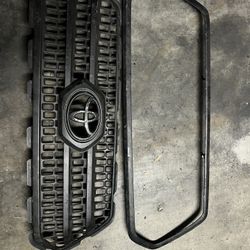 Toyota Tacoma 2017 Grill 