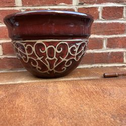 New Never Used Ceramic Wall Planter Flower Pot 