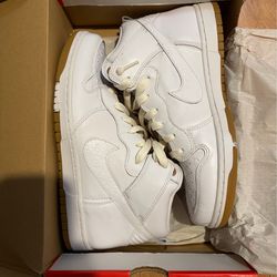 Nike 9.5 White
