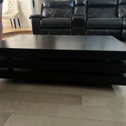 Coffee table With Wheels 