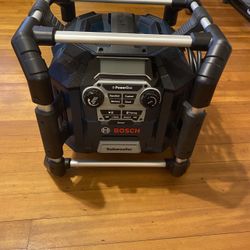 Bosch Bluetooth Radio  Good Condition 
