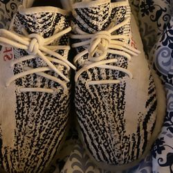 Adidas Yeezy Boost 350 V2 Zebra