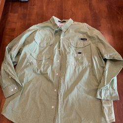 Men’s Columbia, Omni shade, button-down shirt, size XXL shipping available