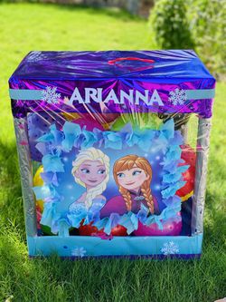 Frozen Elsa y Anna balls piñata