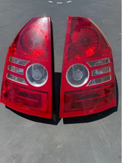 Chrysler 300 taillights