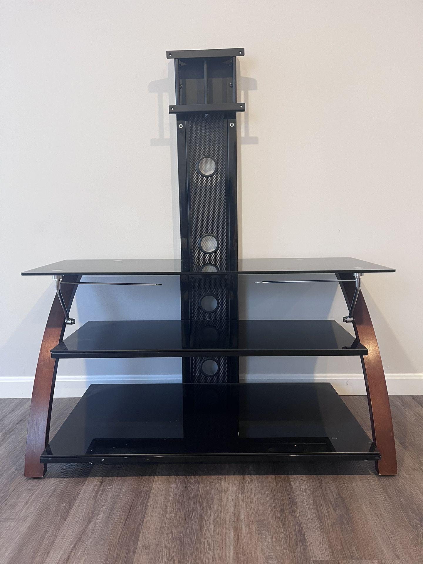 TV Stand w/ Mount