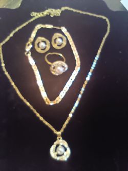 Stainless steel Necklace, bracelet, earrings and ring
