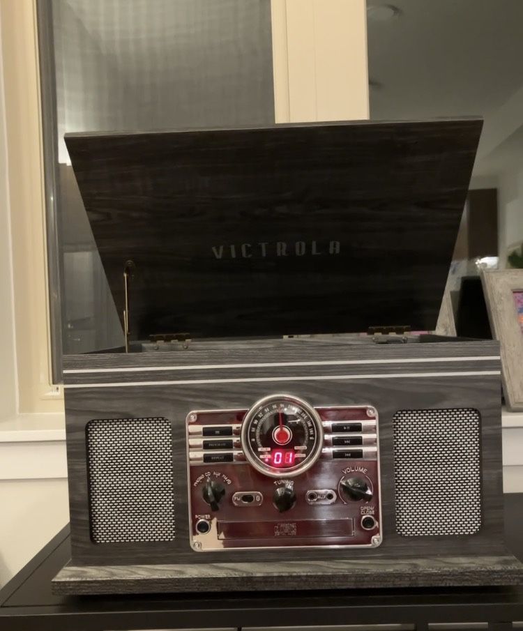 Victrola 6 In 1 Music Center
