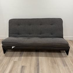 Futon (like new)