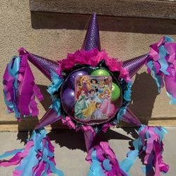 Princess Small Star Pinata With Balls 