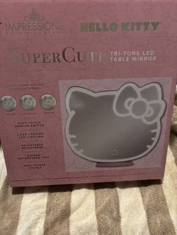 Hello Kitty Mirror